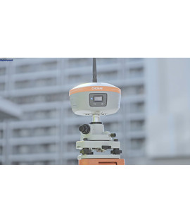 CHCNAV iBase Integrated GNSS Base Kit (8001-010-170)